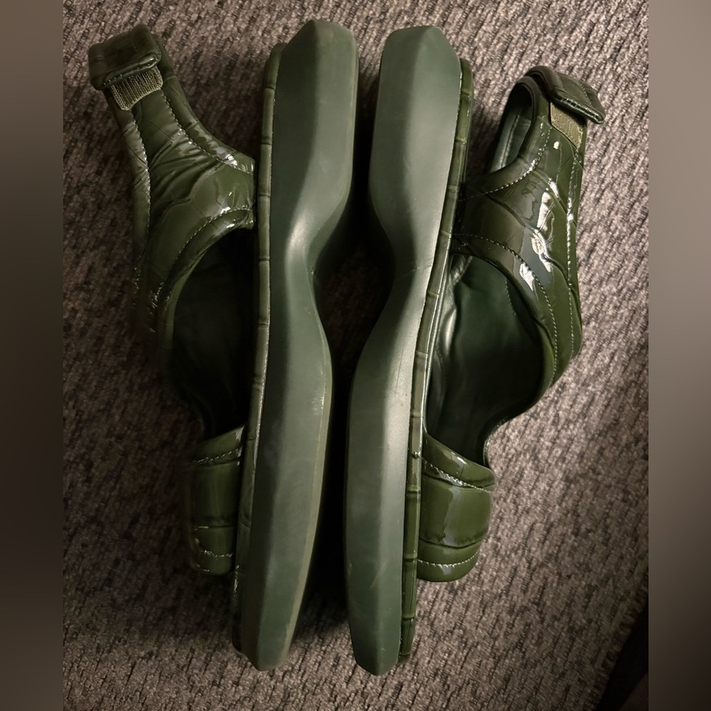 Vince Fresca Sandal in Olive Green Croc-Print Leather Women’s 7.5 - Picture 13 of 16